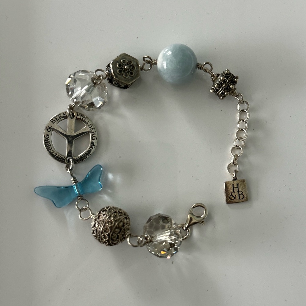NWOT Early Stunning Hillberg & Berk Silver and Blue Charm Bracelet